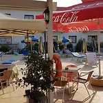Cosmelenia Aparthotel Ayia Napa