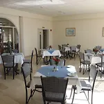 Cosmelenia Hotel de apartamente 3*