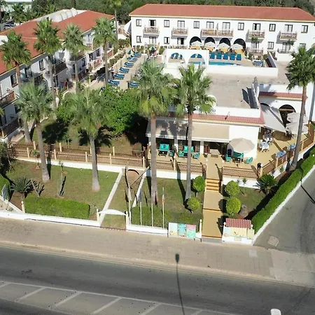 Aparthotel Cosmelenia Ayia Napa