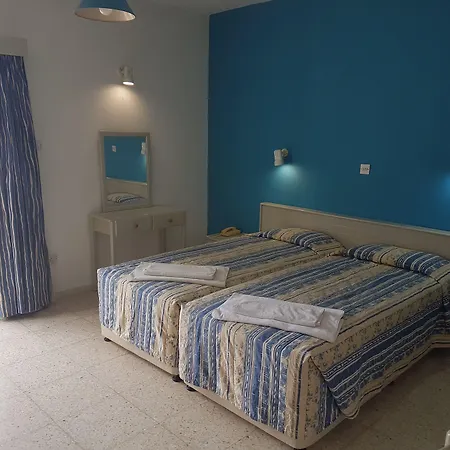Cosmelenia Aparthotel Ayia Napa