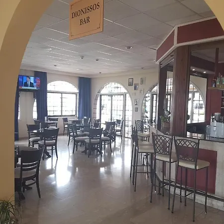 Cosmelenia Aparthotel