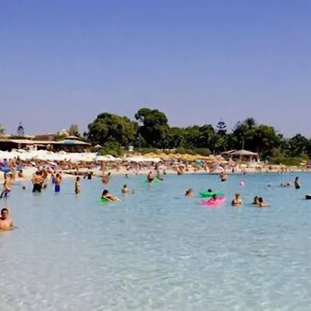 Cosmelenia Aparthotel Agia Napa