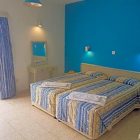 Cosmelenia Hotel apartamentowy Ajia Napa