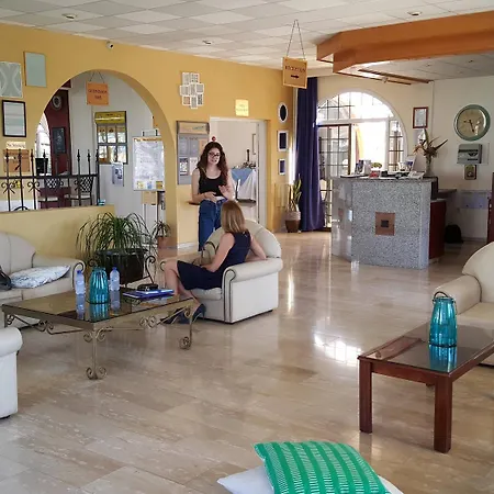 Cosmelenia Hotel apartamentowy 3*