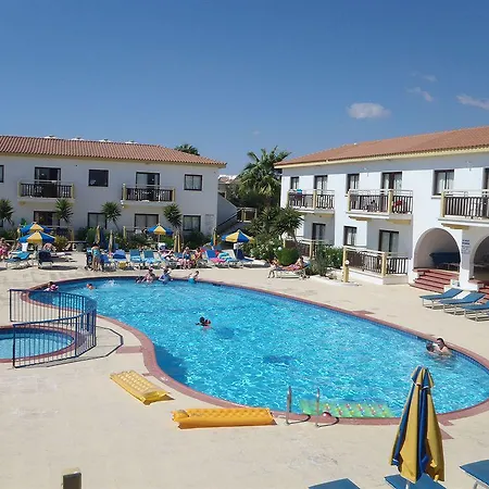 Cosmelenia Hotel apartamentowy Ajia Napa
