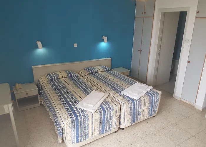 Apart-hotel Cosmelenia 3*