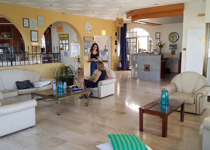 Cosmelenia Aparthotel 3*