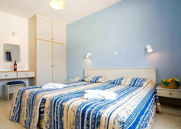 Cosmelenia 3* Ajía Nápa