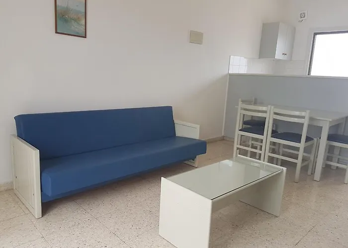 Cosmelenia 3* Ajía Nápa