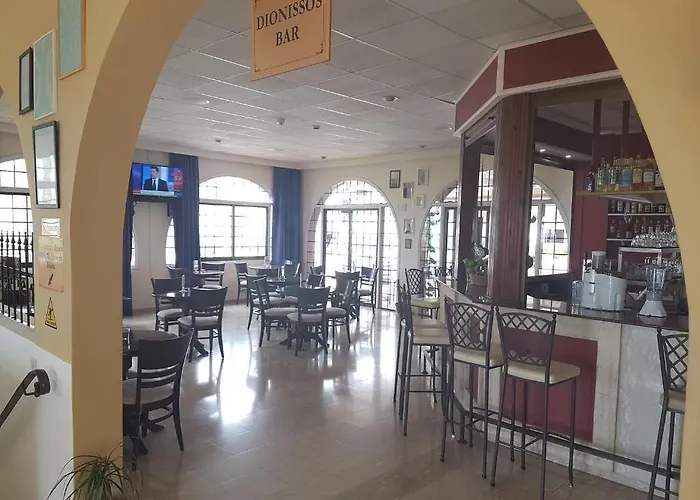 Cosmelenia Apartmanhotel