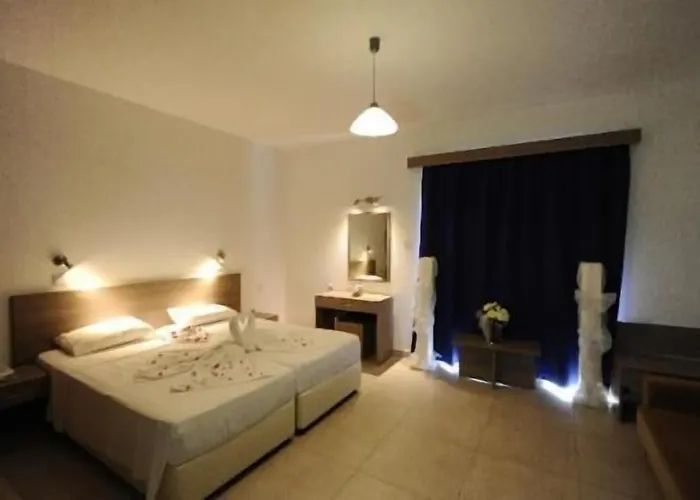 Cosmelenia Apartmanhotel 3*